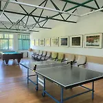 Bed & Breakfast Damroka 4*