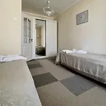 Damroka Bed & Breakfast