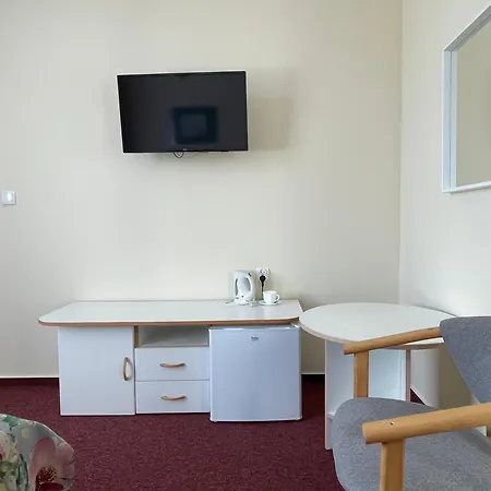 Frühstückspension Damroka 4*